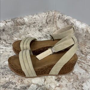 Stylish Cream Sandals